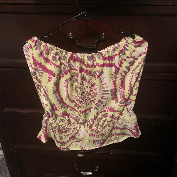 Barely worn fun tube top styled top with strings - Picture 2 of 2